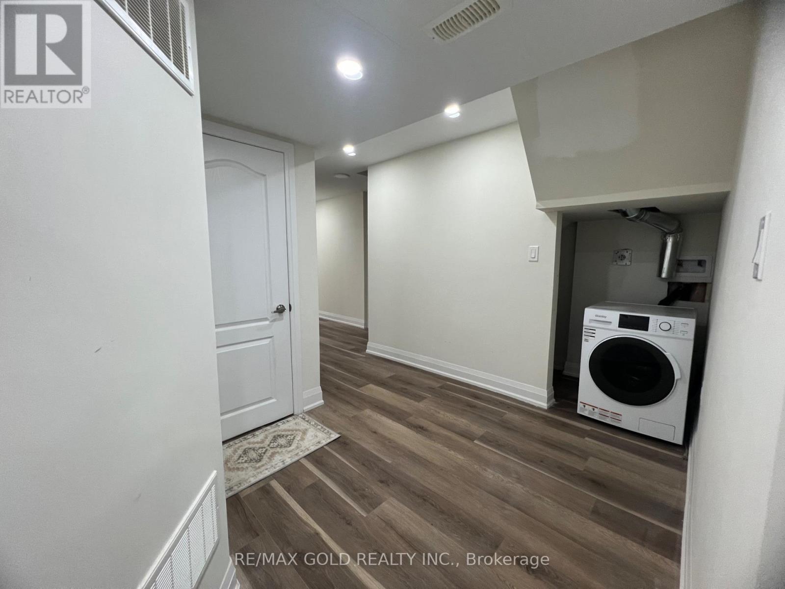 Bsmt - 32 Gulfbrook Circle, Brampton, Ontario  L6Z 0G5 - Photo 18 - W12586980