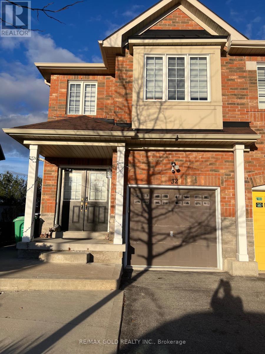 Bsmt - 32 Gulfbrook Circle, Brampton, Ontario  L6Z 0G5 - Photo 2 - W12586980