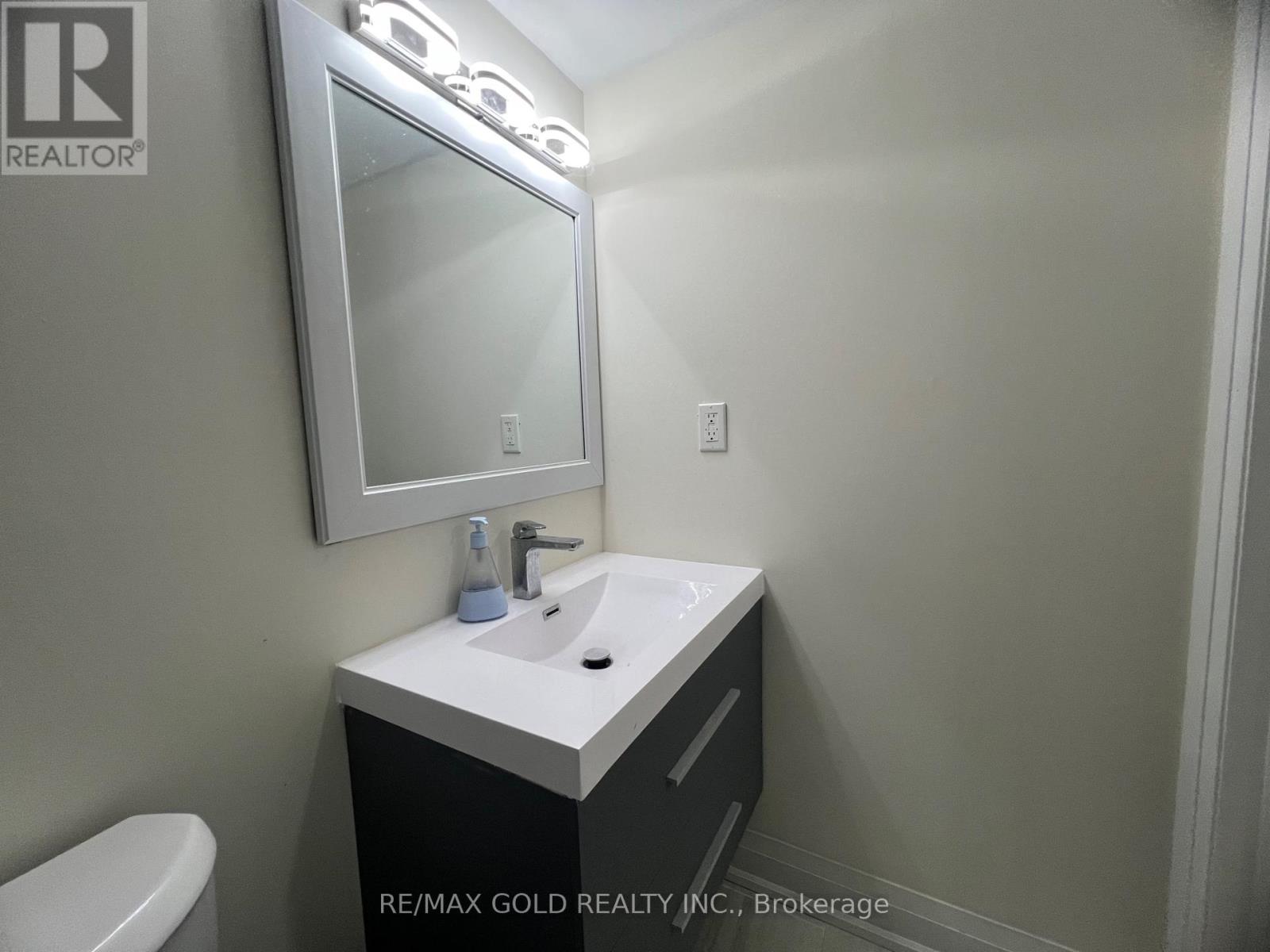 Bsmt - 32 Gulfbrook Circle, Brampton, Ontario  L6Z 0G5 - Photo 21 - W12586980