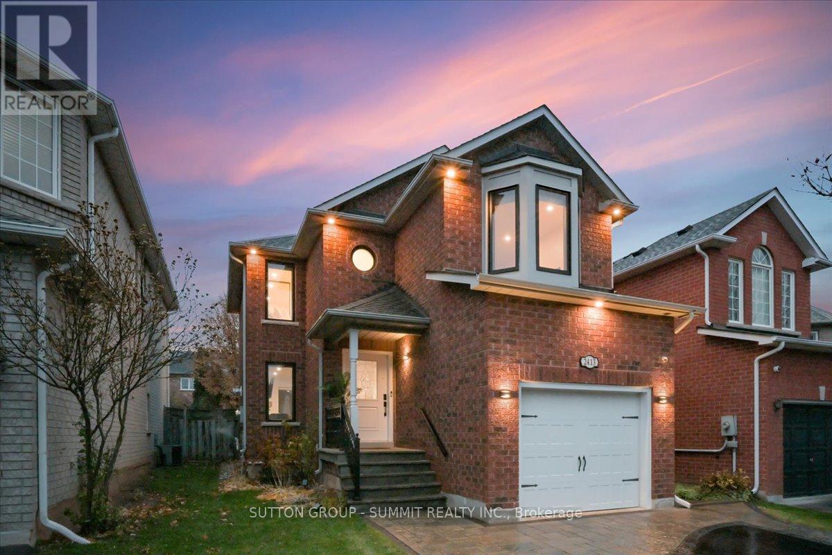 2413 GLADSTONE AVENUE, Oakville, Ontario