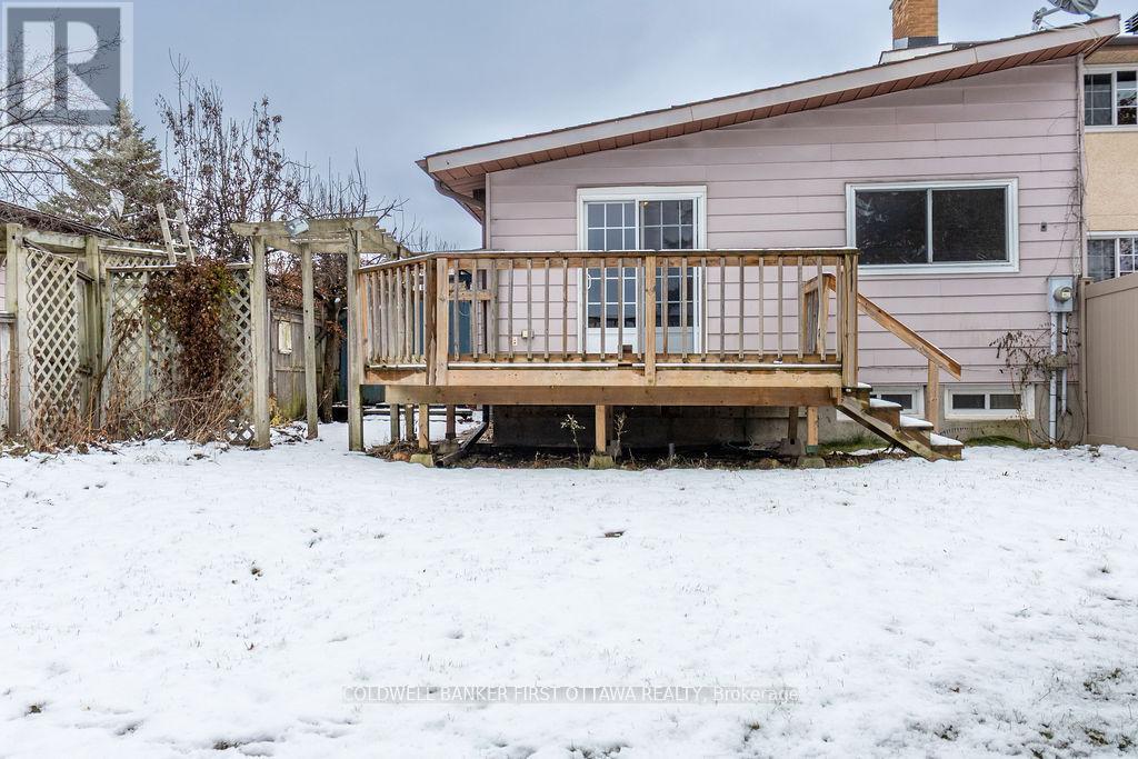 57 Benlea Drive, Ottawa, Ontario  K2G 4A3 - Photo 25 - X12587018