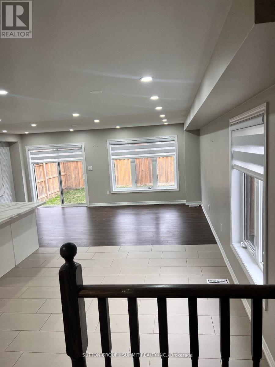 51 Arnold Marshall Boulevard, Haldimand, Ontario  N3W 2G9 - Photo 13 - X12586926