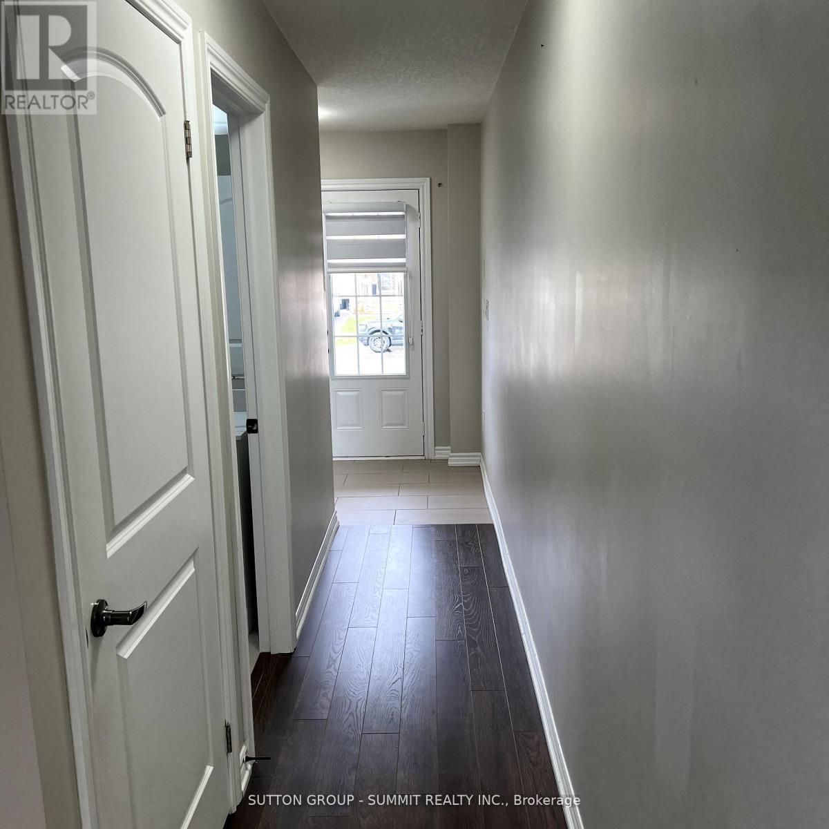 51 Arnold Marshall Boulevard, Haldimand, Ontario  N3W 2G9 - Photo 4 - X12586926