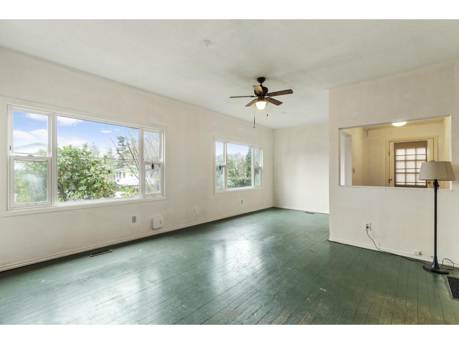 33239 Brown Crescent, Mission, British Columbia  V2V 2R3 - Photo 7 - R3048931