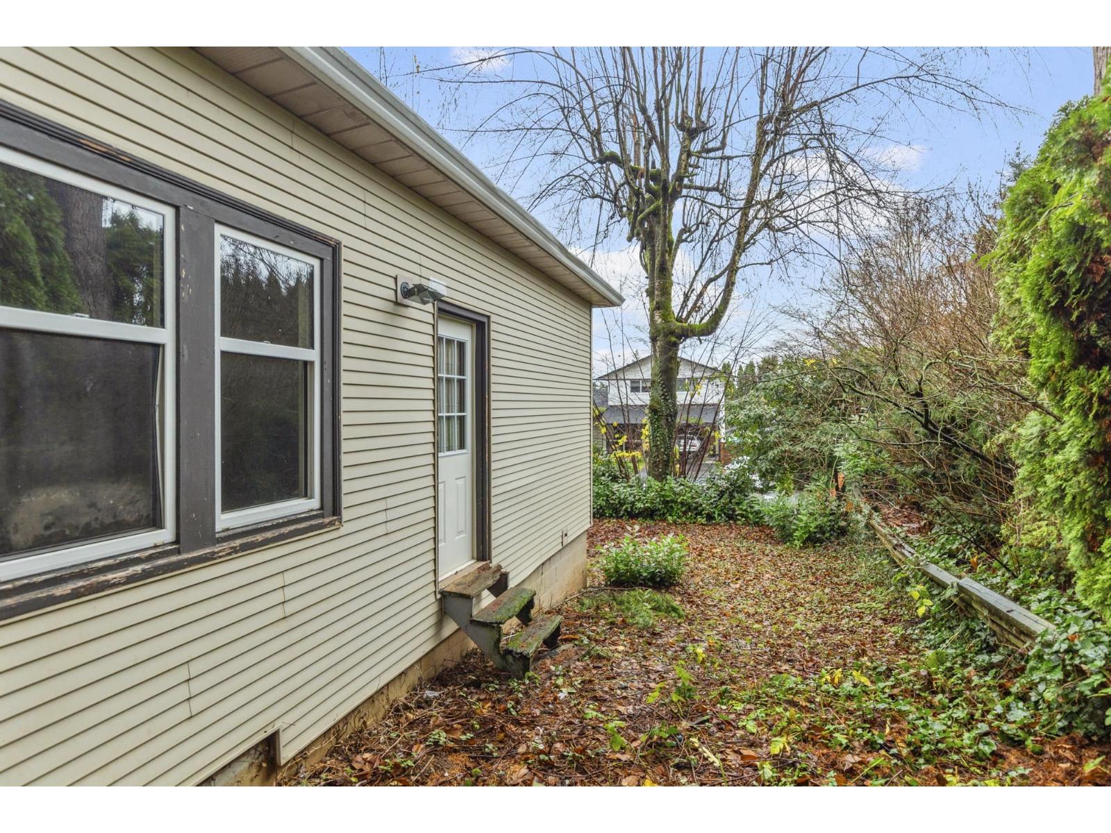 33239 Brown Crescent, Mission, British Columbia  V2V 2R3 - Photo 24 - R3048931