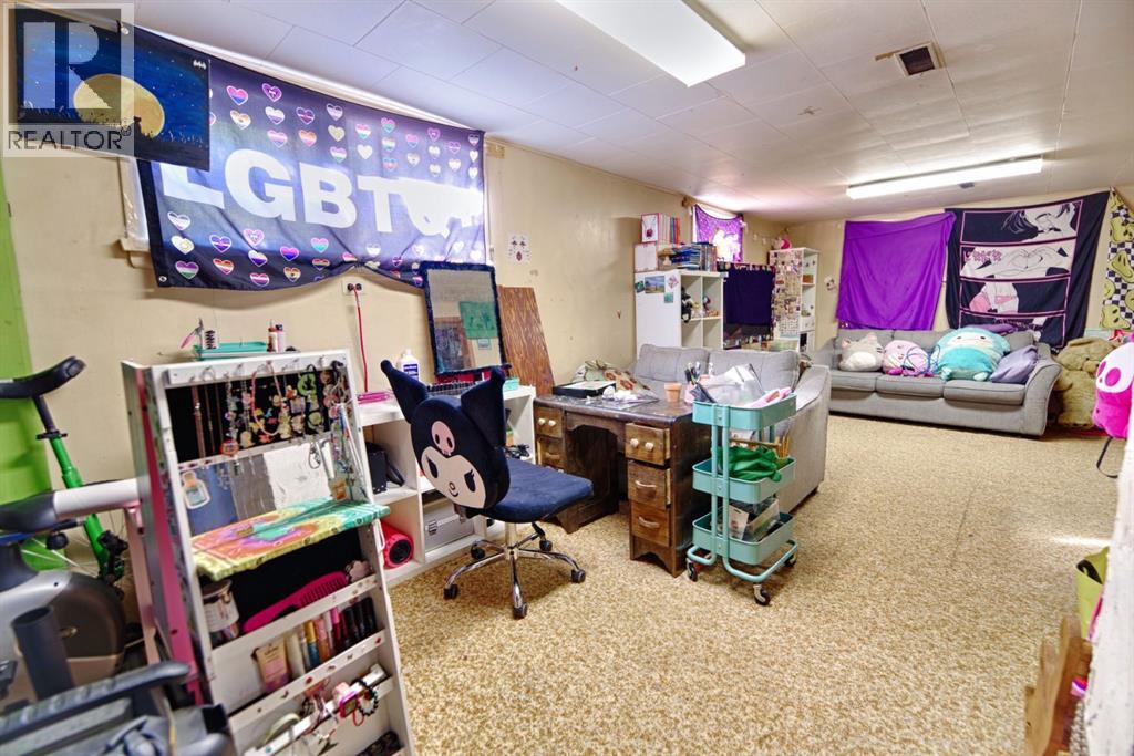 451 19 Street N, Lethbridge, Alberta  T1H 3K4 - Photo 12 - A2273043