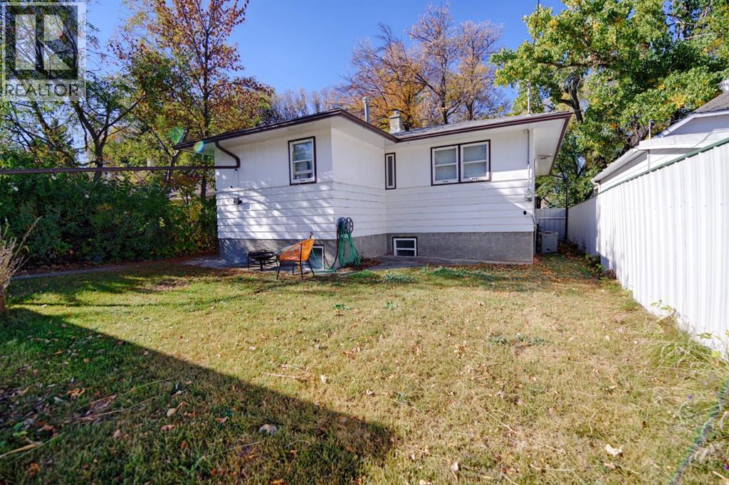 451 19 Street N, Lethbridge, Alberta  T1H 3K4 - Photo 20 - A2273043