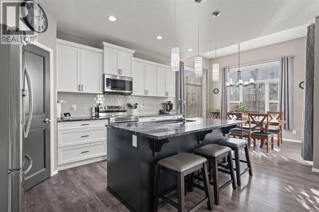 110 Brightonwoods Green Se, Calgary, Alberta  T2Z 0T4 - Photo 3 - A2271715