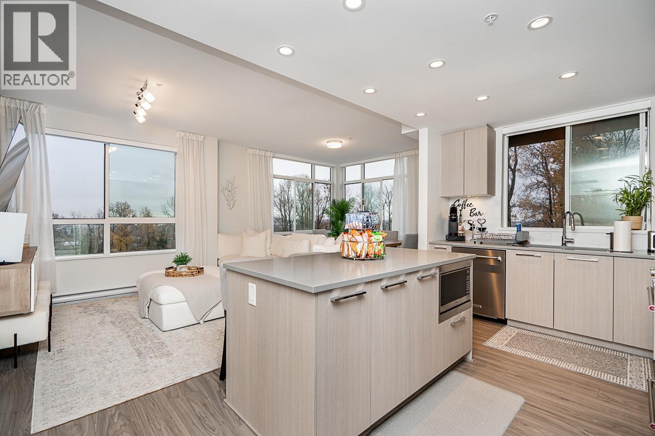 401 6438 Byrnepark Drive, Burnaby, British Columbia  V3N 0J2 - Photo 8 - R3070585