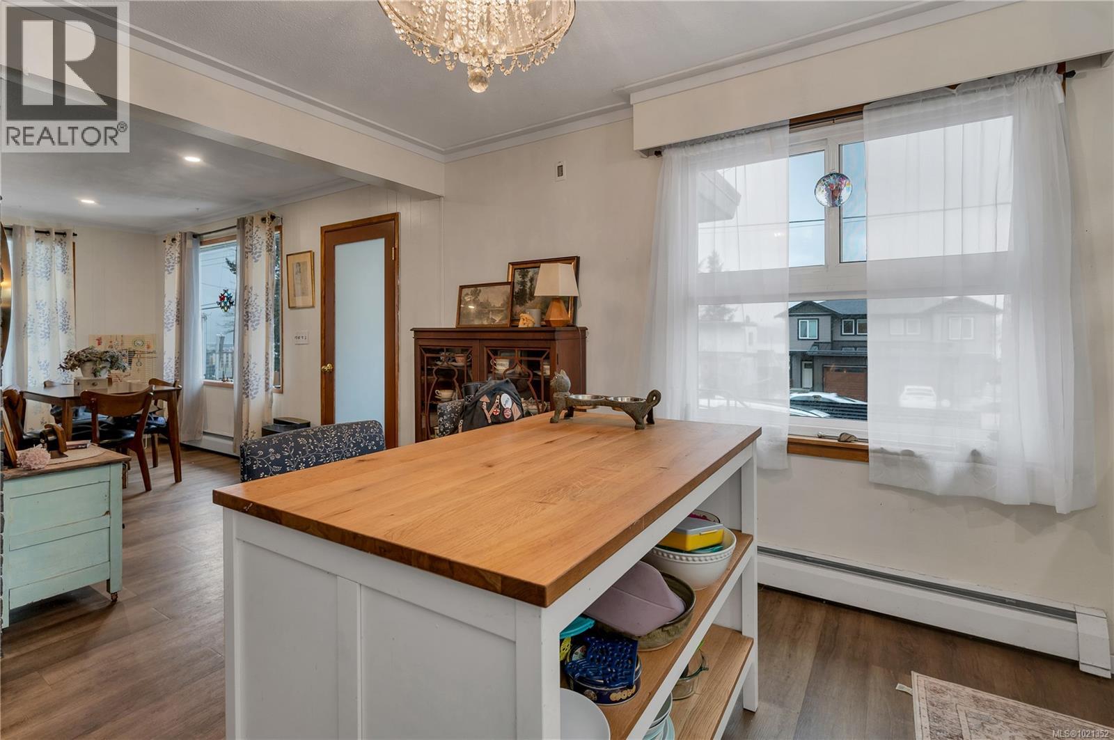 800 Alder St, Campbell River, British Columbia  V9W 2P5 - Photo 5 - 1021352