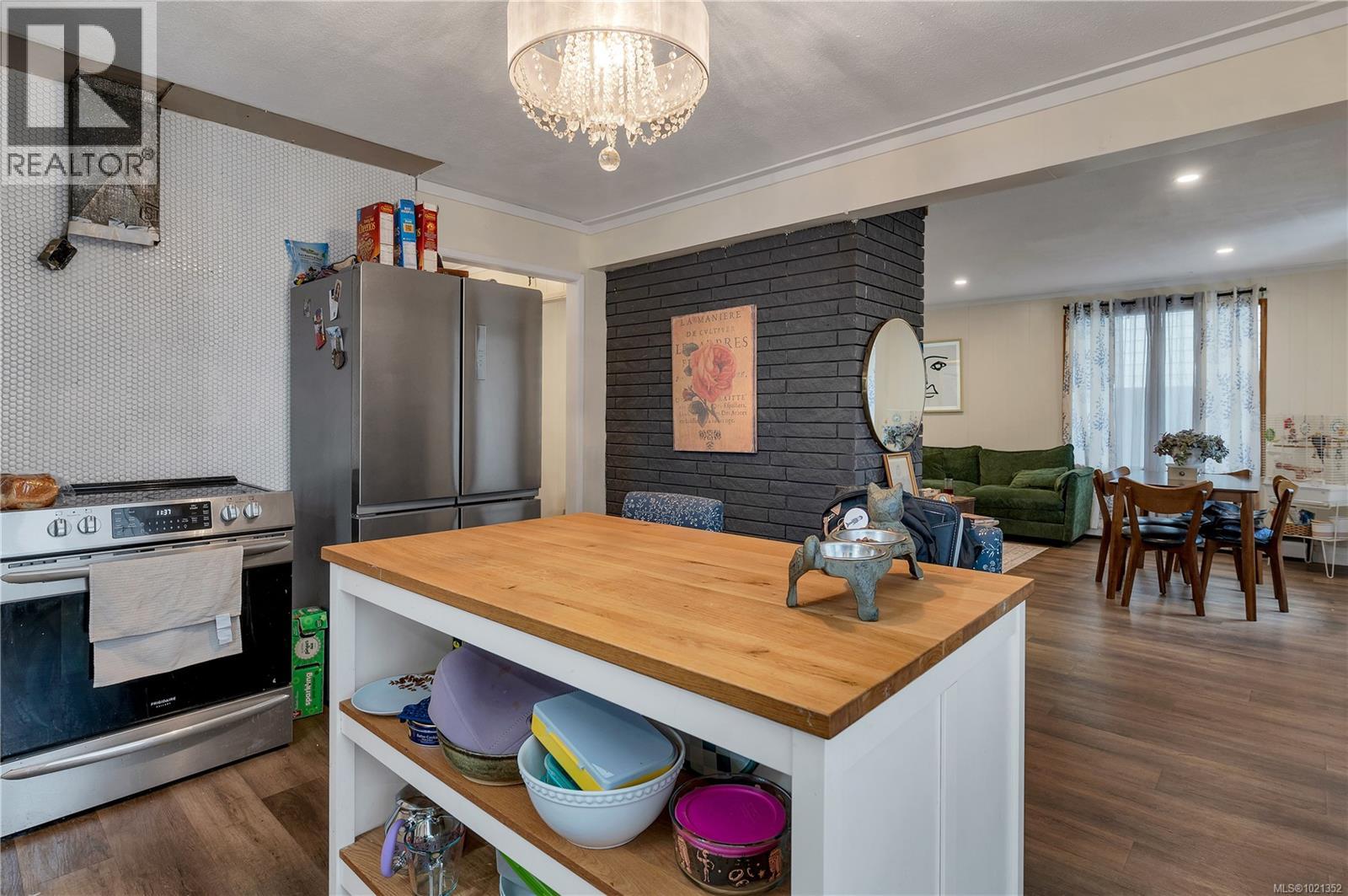 800 Alder St, Campbell River, British Columbia  V9W 2P5 - Photo 6 - 1021352