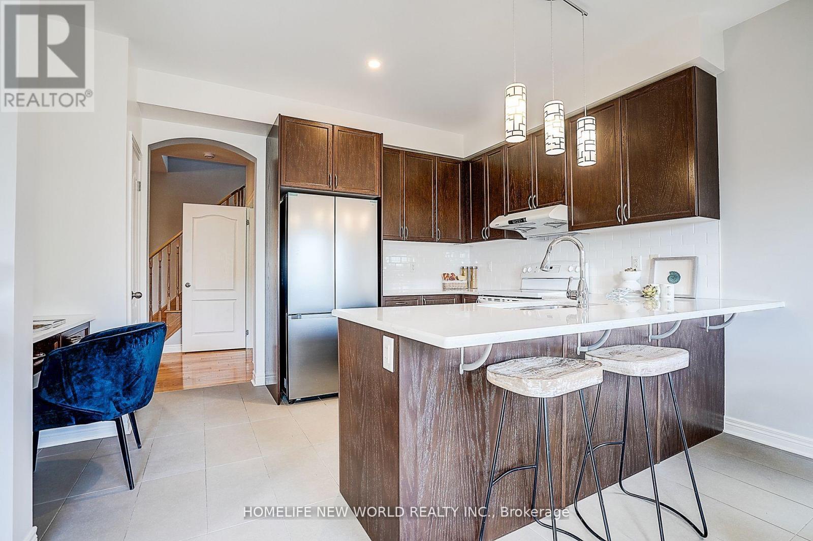 2002 Cocklin Crescent, Oshawa, Ontario  L1K 0T6 - Photo 13 - E12587024