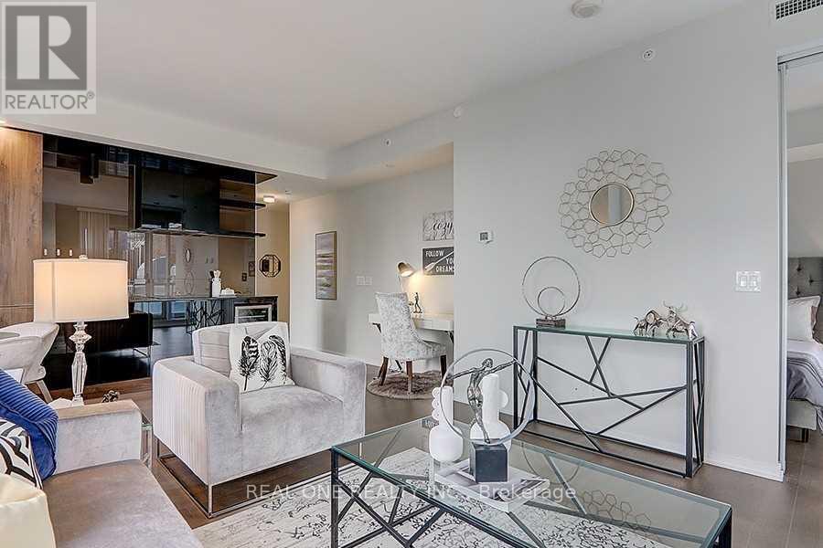 2611 - 70 Temperance Street, Toronto, Ontario  M5H 4E8 - Photo 21 - C12584432