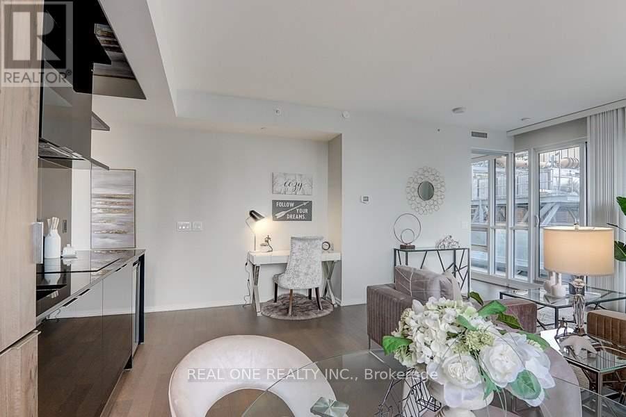 2611 - 70 Temperance Street, Toronto, Ontario  M5H 4E8 - Photo 8 - C12584432