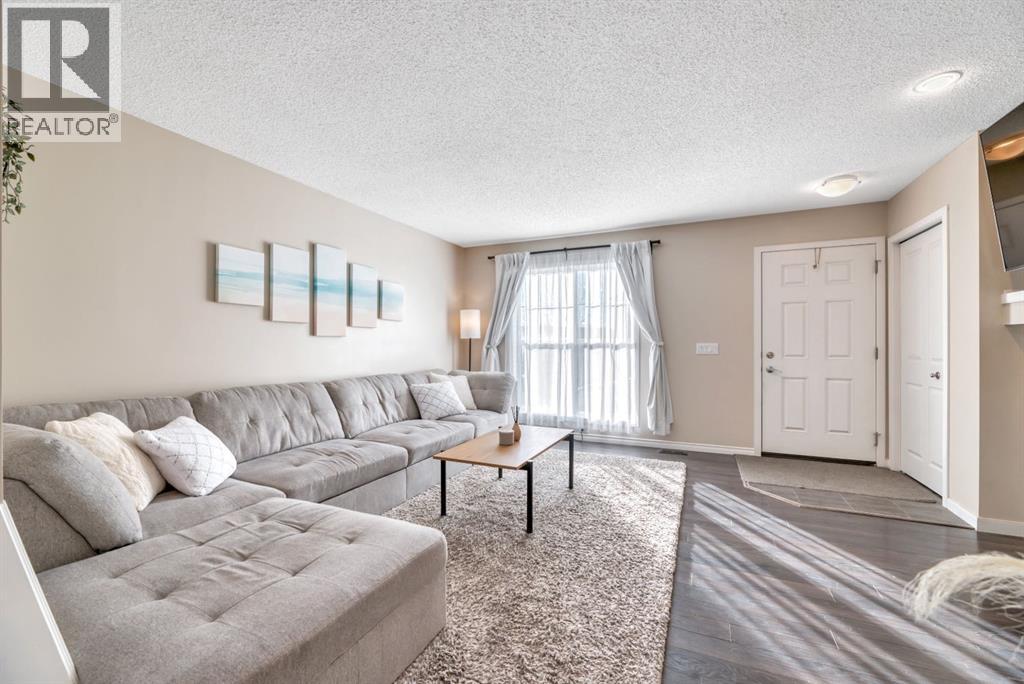 96 Auburn Meadows Boulevard Se, Calgary, Alberta  T3M 2E1 - Photo 4 - A2273083