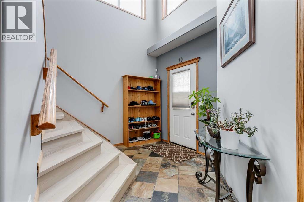 144 Bow Ridge Drive Drive, Cochrane, Alberta  T4C 1V8 - Photo 14 - A2272332