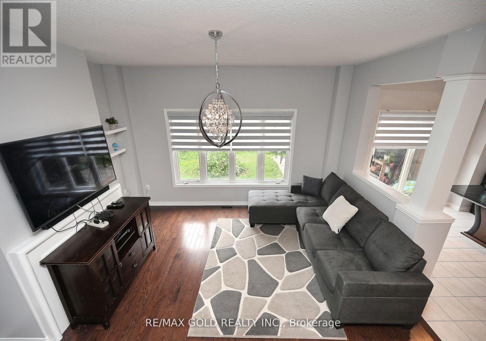 96 Ledger Point Crescent, Brampton, Ontario  L6R 3W1 - Photo 21 - W12587004