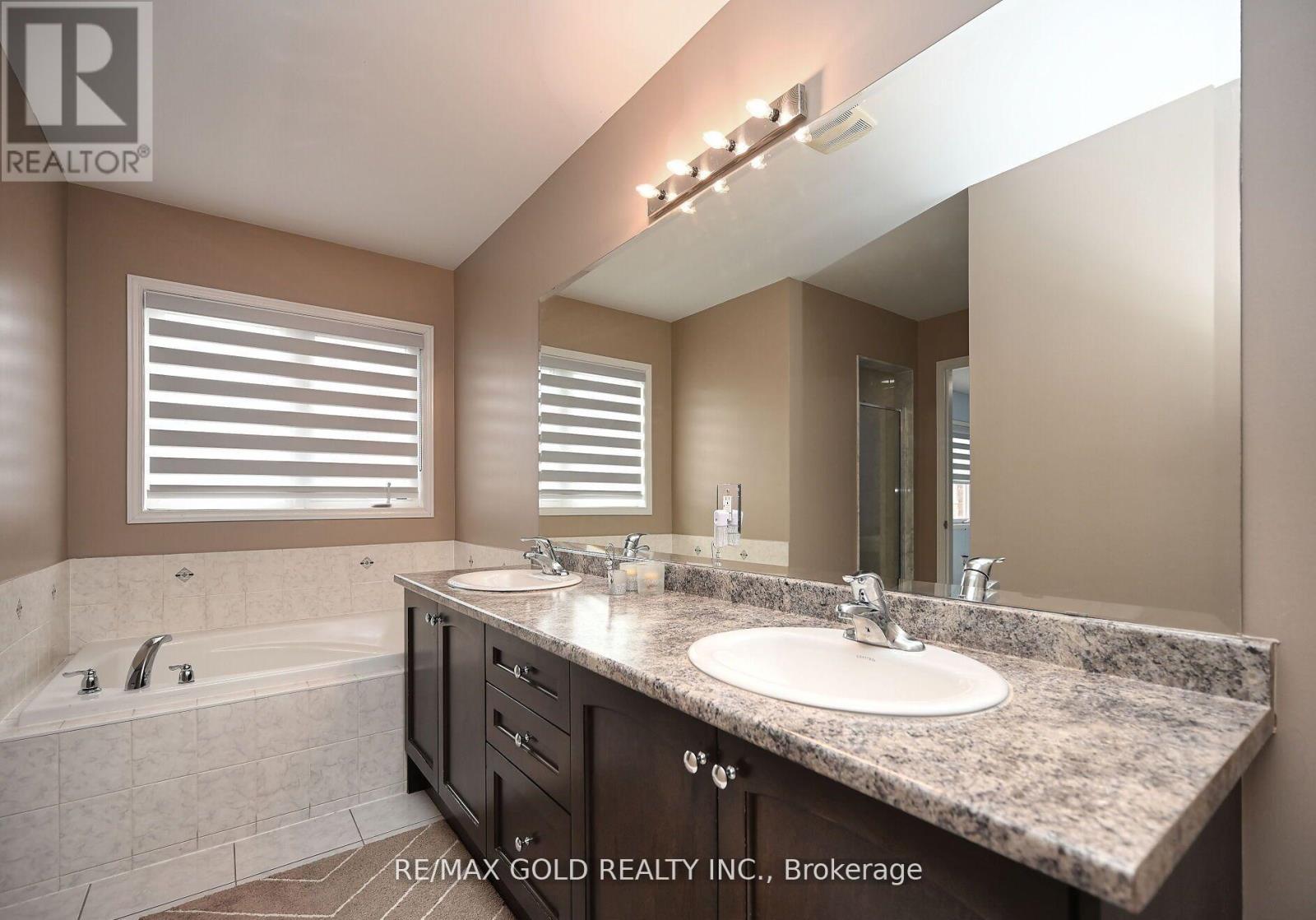 96 Ledger Point Crescent, Brampton, Ontario  L6R 3W1 - Photo 26 - W12587004