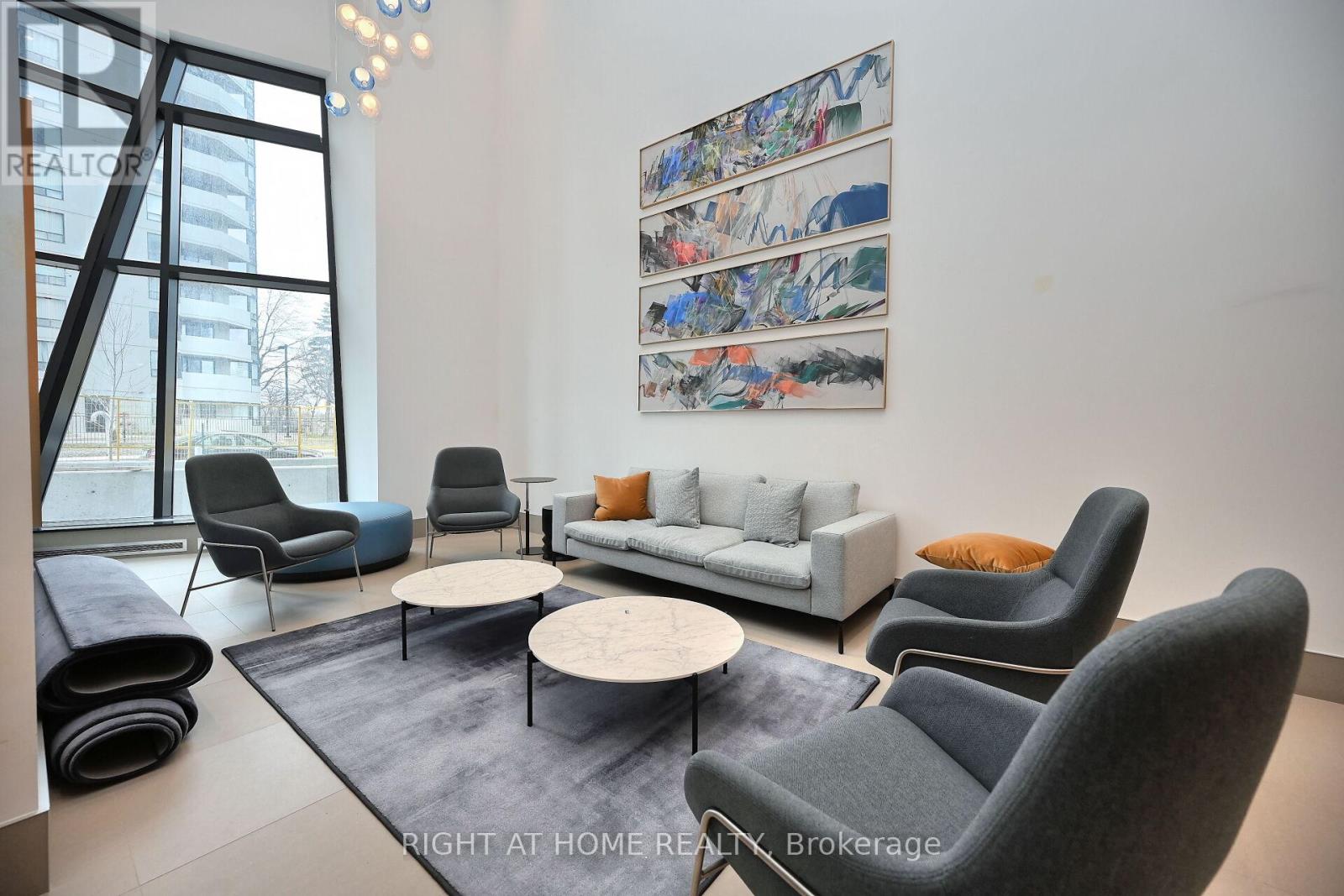 1402 - 430 Square One Drive, Mississauga, Ontario L5B 0L6 - Photo 8 - W12587012