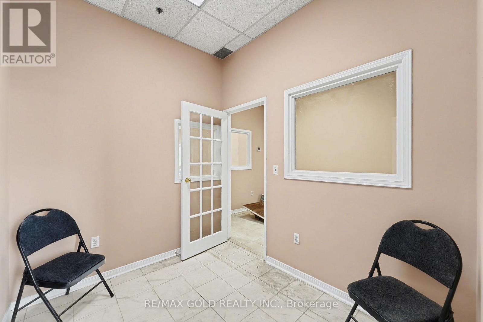 110 - 2985 Drew Road, Mississauga, Ontario  L4T 0A4 - Photo 11 - W12587020