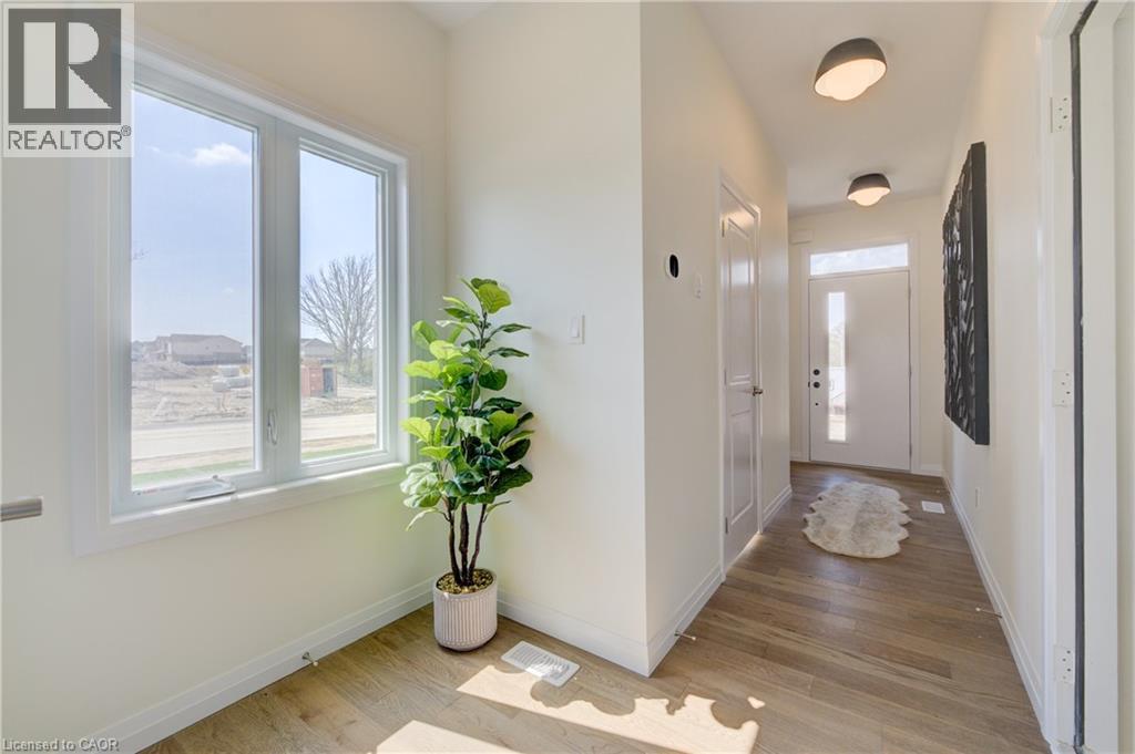 15 Ashford Street, Cambridge, Ontario  N1T 0H9 - Photo 2 - 40791298