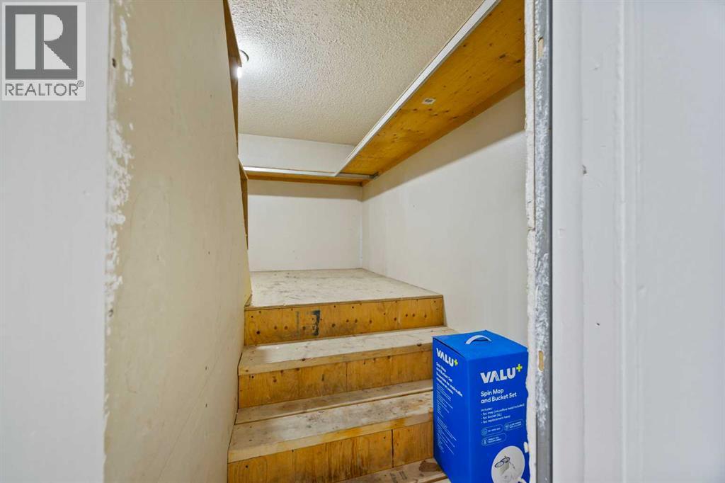 212 Falmere Way Ne, Calgary, Alberta  T3J 2X9 - Photo 21 - A2270260