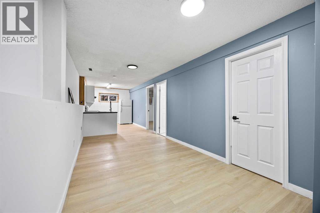 212 Falmere Way Ne, Calgary, Alberta  T3J 2X9 - Photo 27 - A2270260