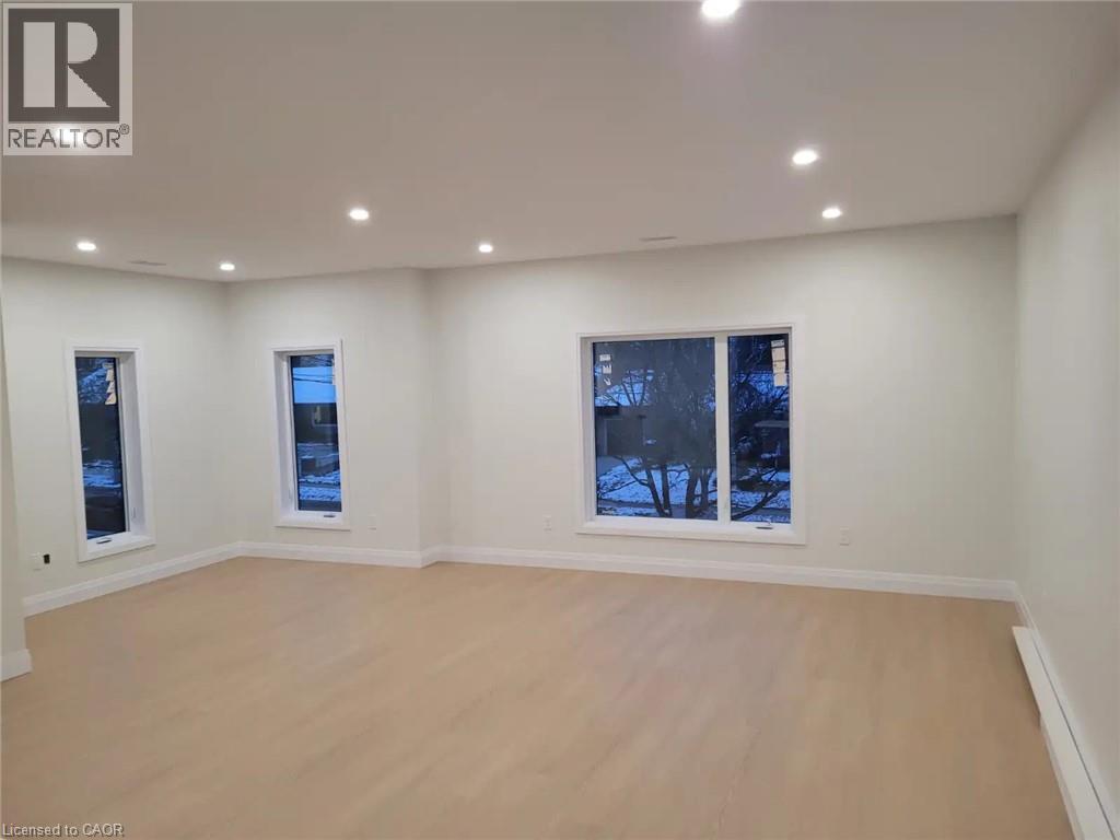 269 Dumfries Avenue Unit# Upper, Kitchener, Ontario  N2H 2E7 - Photo 2 - 40791190