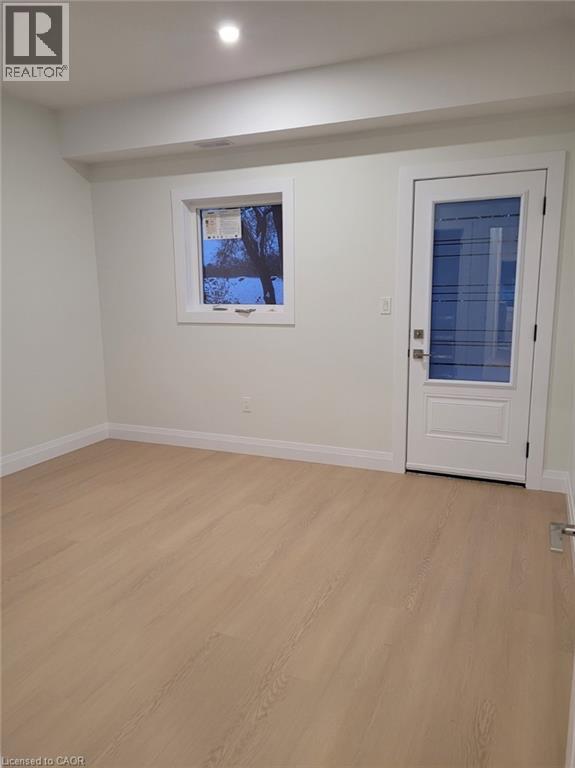 269 Dumfries Avenue Unit# Upper, Kitchener, Ontario  N2H 2E7 - Photo 3 - 40791190