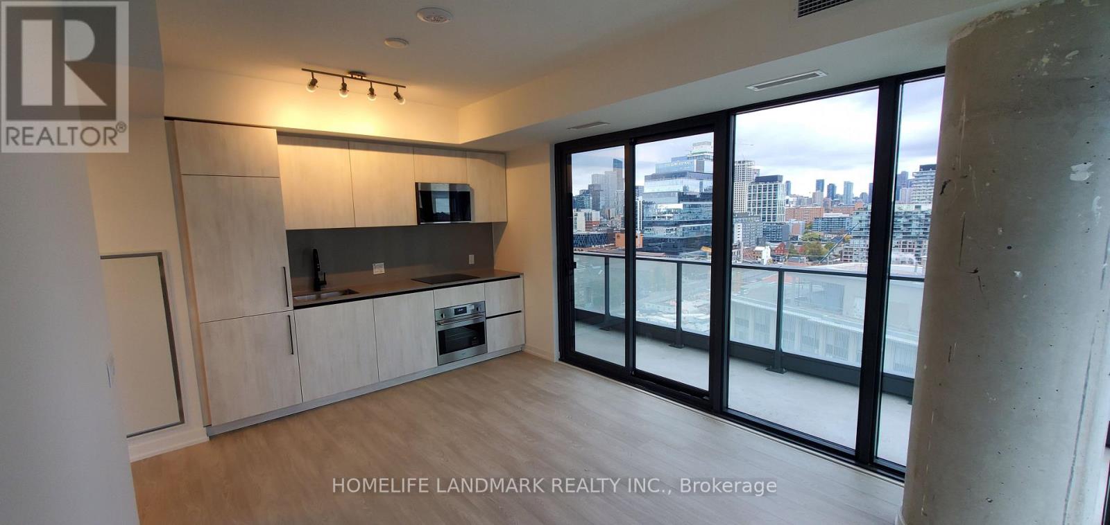 1611 - 35 PARLIAMENT STREET, Toronto, Ontario