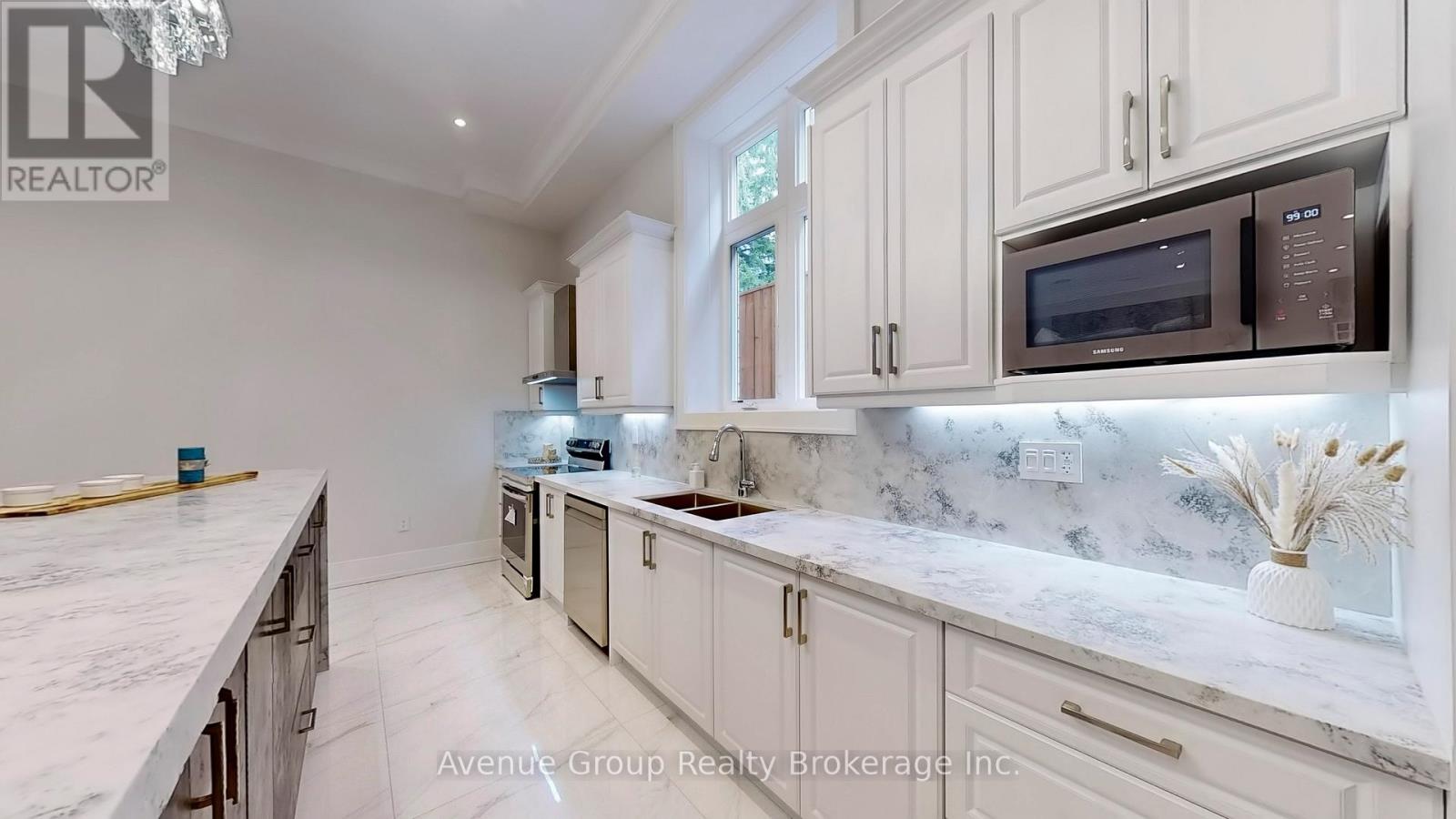 93 Tamworth Road, Toronto, Ontario  M2N 2P1 - Photo 10 - C12587060