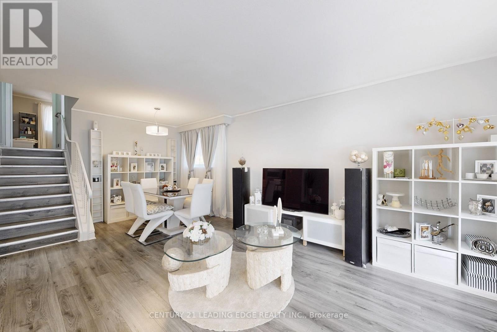 46 Budworth Drive, Toronto, Ontario  M1E 3H9 - Photo 5 - E12587042