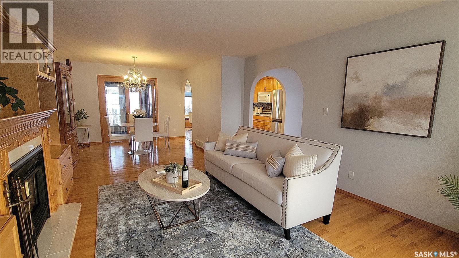 210 3rd Street E, Vanscoy, Saskatchewan  S0L 3J0 - Photo 2 - SK016687