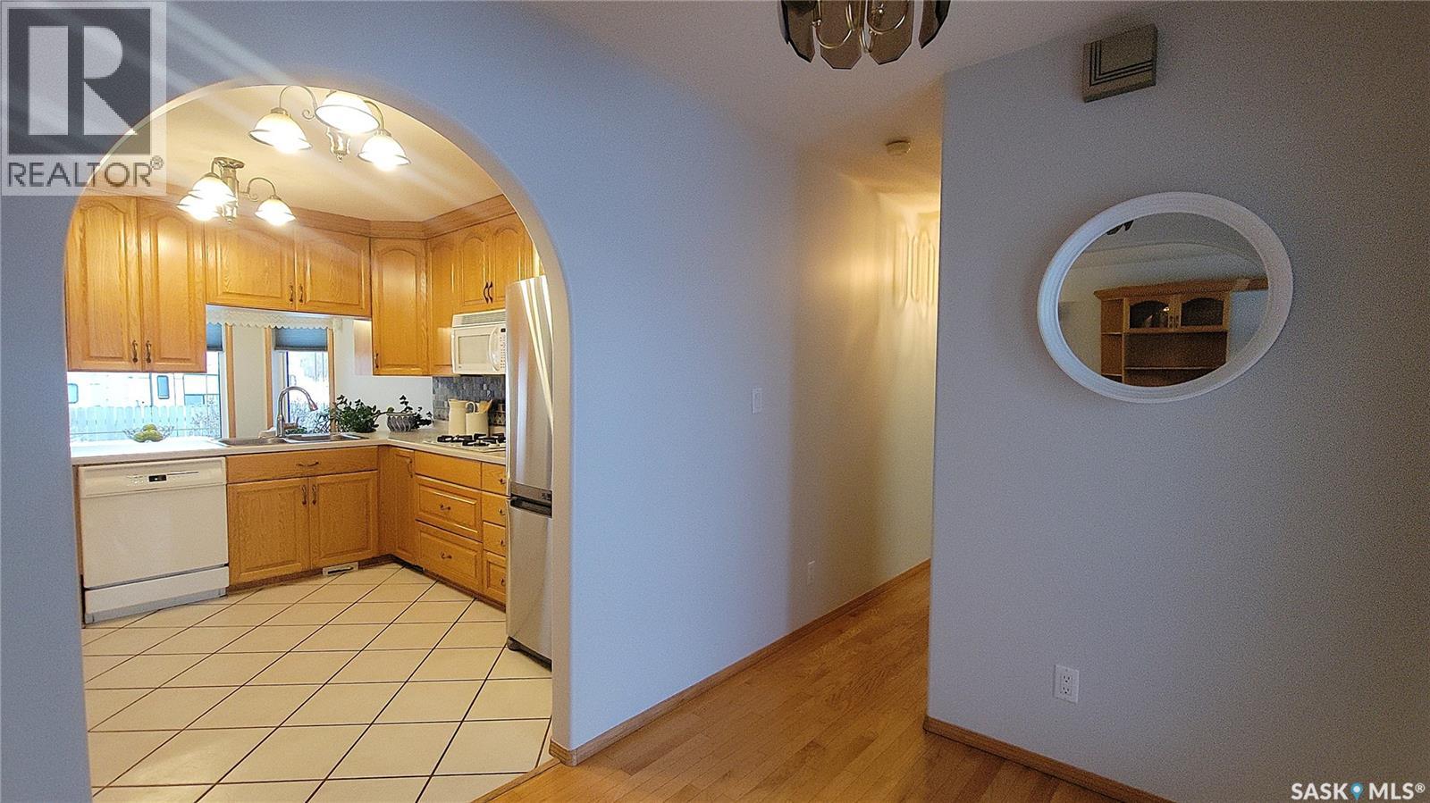 210 3rd Street E, Vanscoy, Saskatchewan  S0L 3J0 - Photo 9 - SK016687