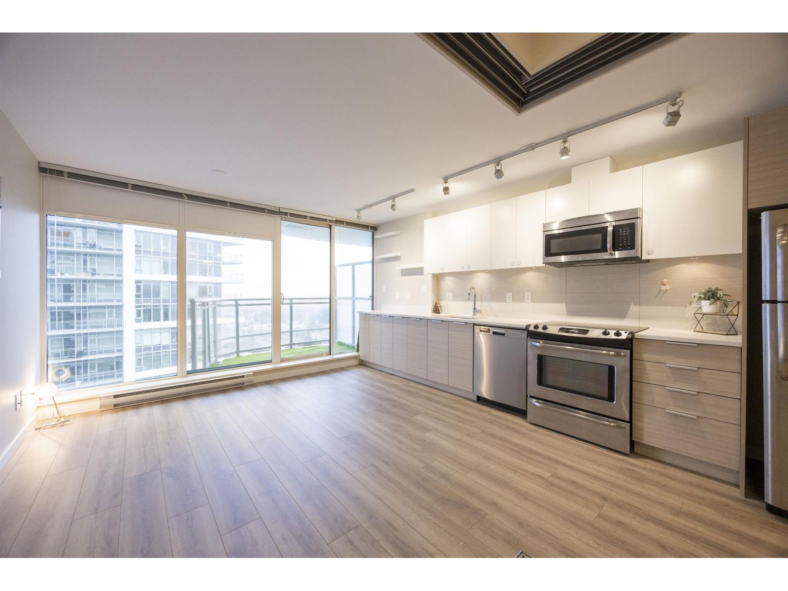 2306 13303 Central Avenue, Surrey, British Columbia  V3T 0K6 - Photo 6 - R3070914