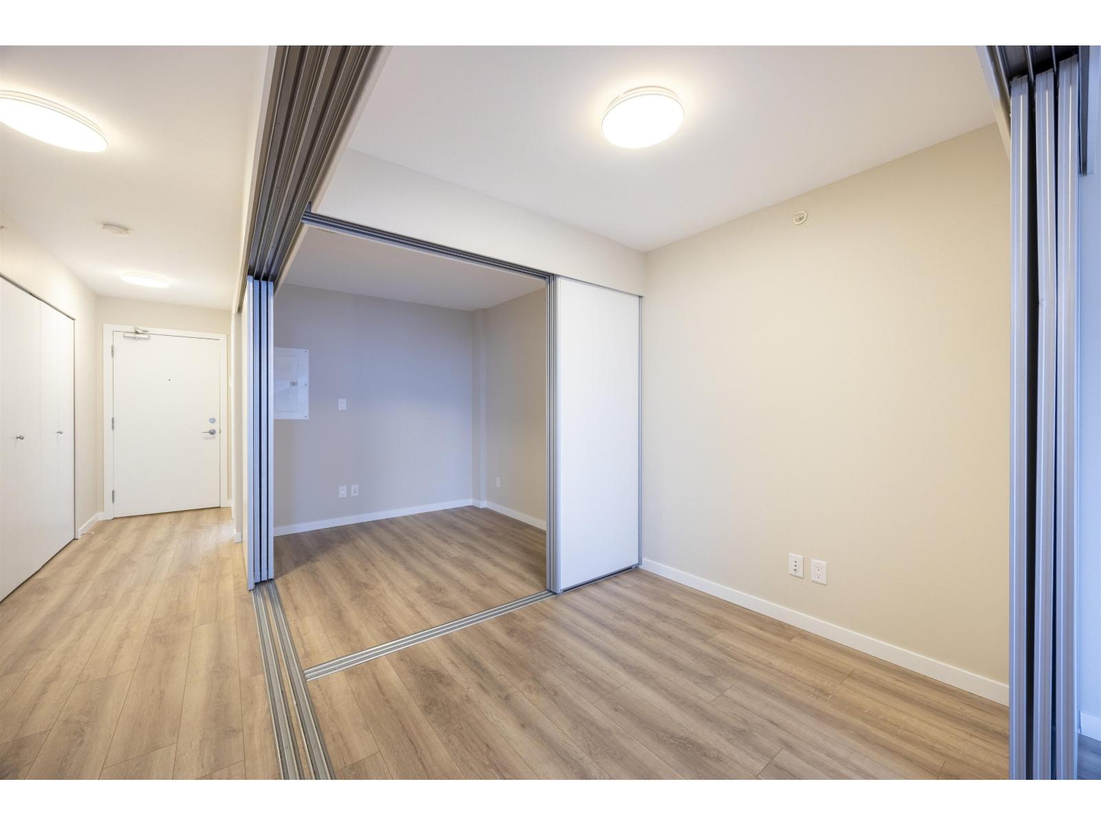 2306 13303 Central Avenue, Surrey, British Columbia  V3T 0K6 - Photo 12 - R3070914