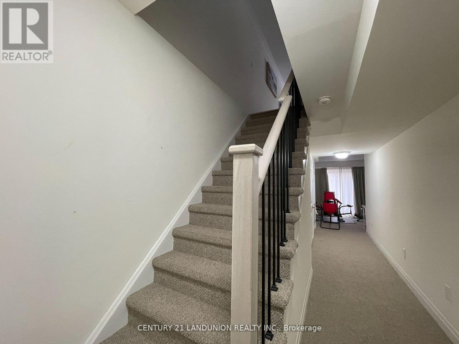 17 Mcconaghy Court, Vaughan, Ontario  L6A 5C1 - Photo 19 - N12587034