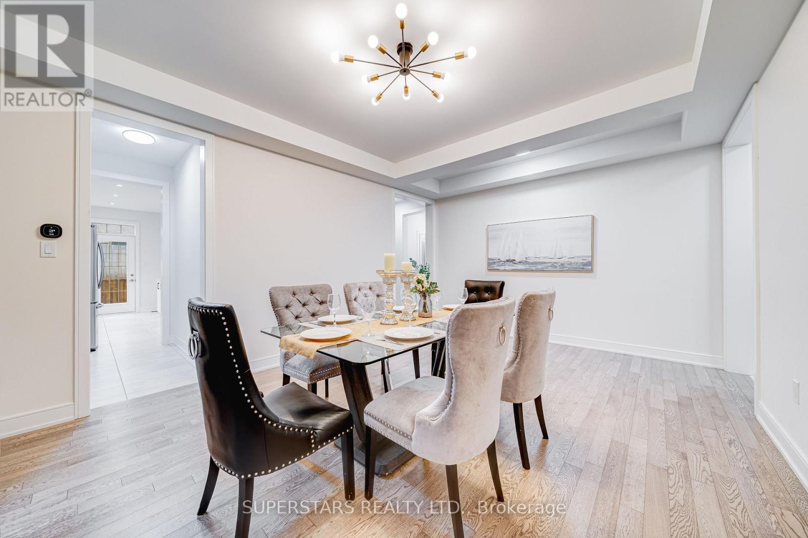 143 Kenneth Rogers Crescent, East Gwillimbury, Ontario  L9N 0S1 - Photo 4 - N12587044