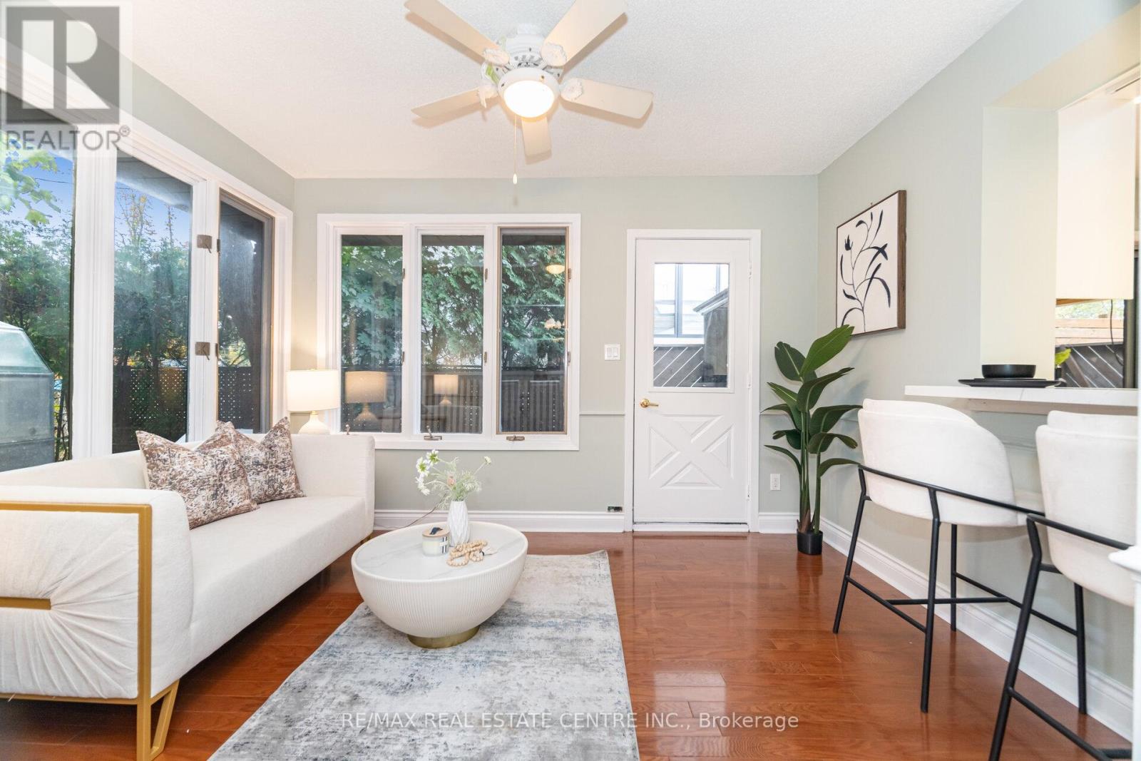 5288 Mericourt Road, Burlington, Ontario L7L 3R3 - Photo 12 - W12587052