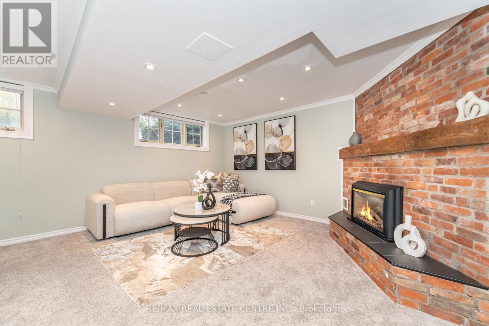 5288 Mericourt Road, Burlington, Ontario L7L 3R3 - Photo 26 - W12587052