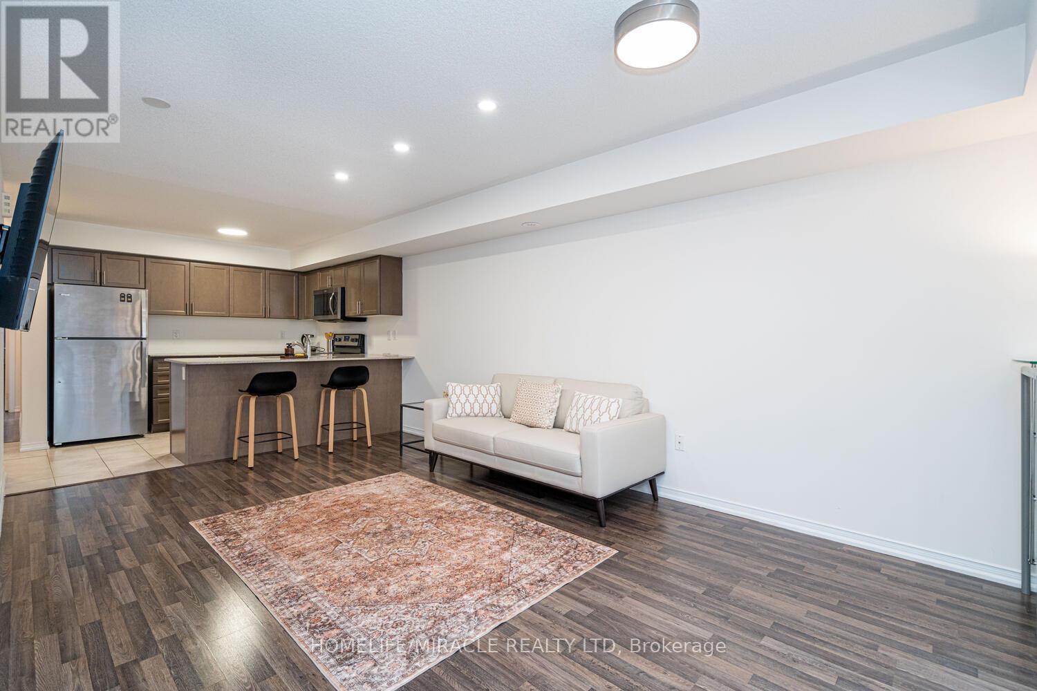 2 - 2476 Post Road N, Oakville, Ontario L6H 0K1 - Photo 9 - W12587058