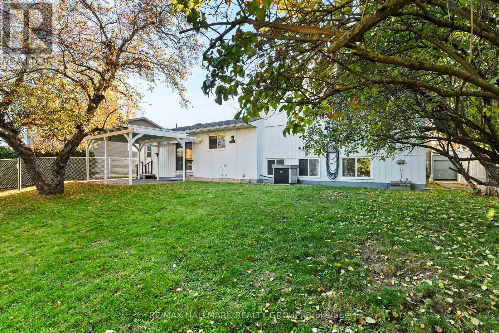 26 Ettrick Crescent, Ottawa, Ontario  K2J 1G1 - Photo 24 - X12491362