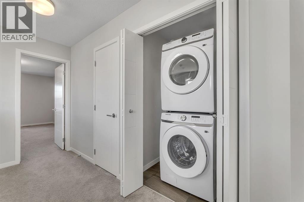 800 South Point Heath Sw, Airdrie, Alberta  T4B 5M7 - Photo 19 - A2267574