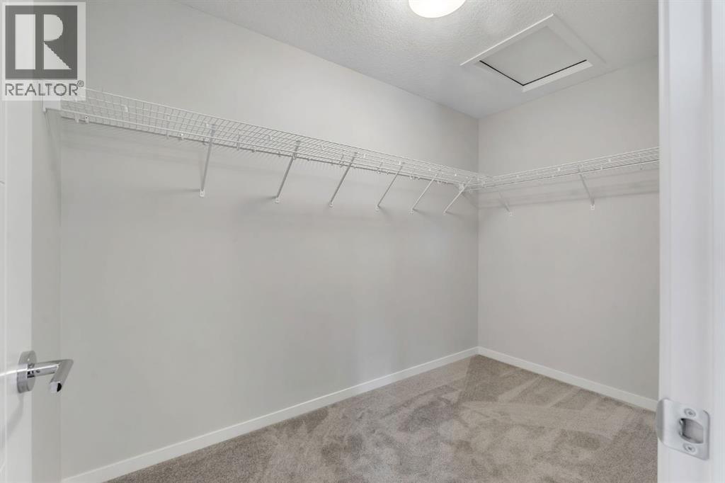 800 South Point Heath Sw, Airdrie, Alberta  T4B 5M7 - Photo 22 - A2267574