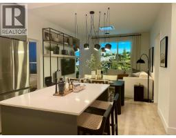 102 111 BULLER STREET