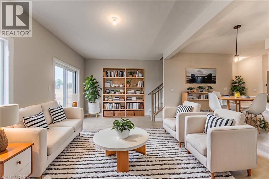 19 Ashford Street, Cambridge, Ontario N1T 0H9 - Photo 4 - 40791302