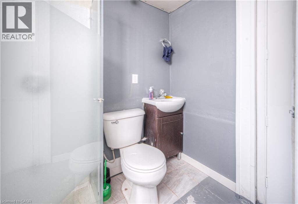 100 Westwood Road, Kitchener, Ontario N2M 2K6 - Photo 38 - 40790547