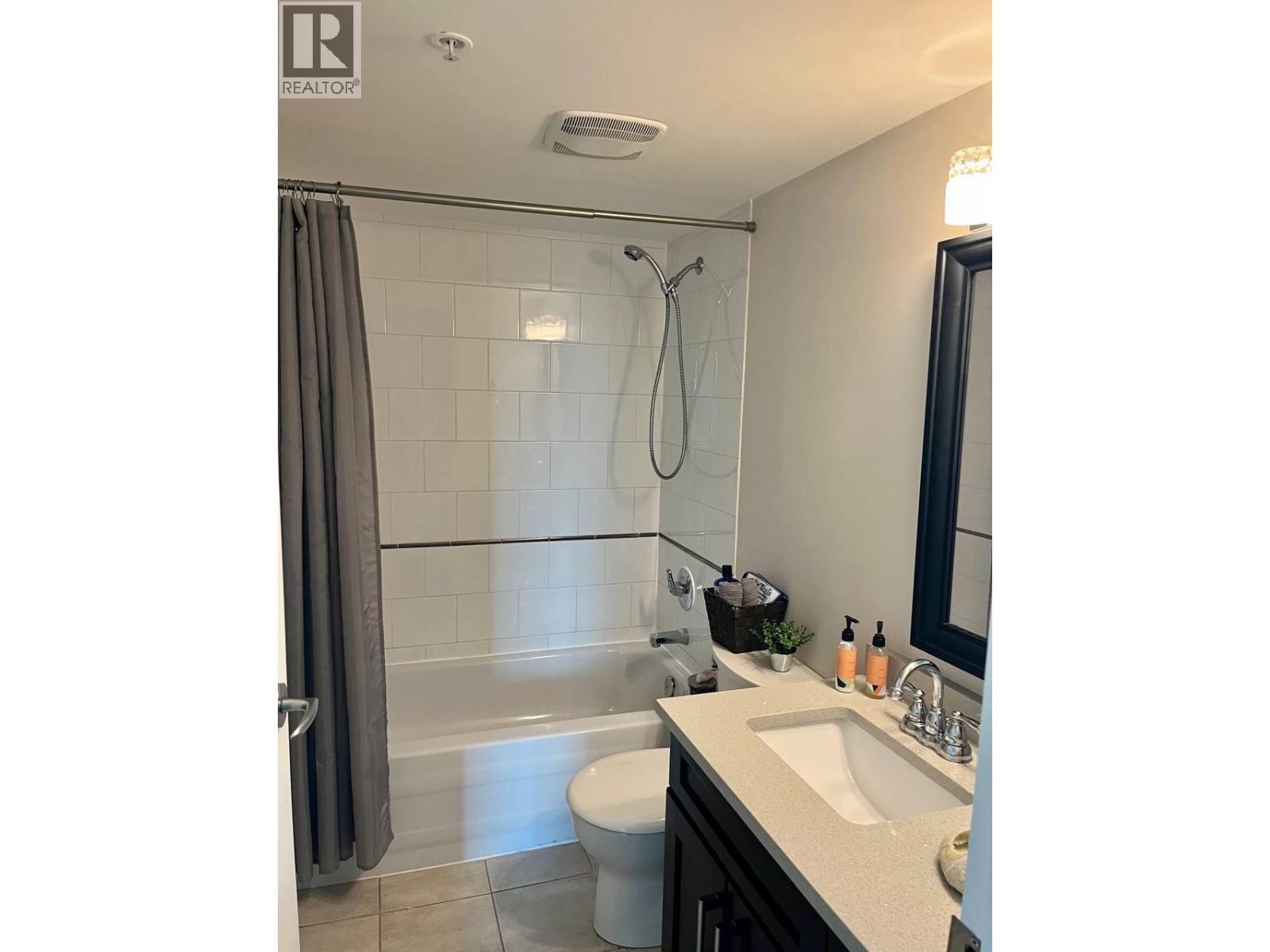 2307 1331 W Georgia Street, Vancouver, British Columbia  V6E 4P1 - Photo 7 - R3070991