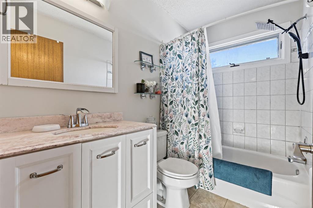 123 Mckerrell Crescent Se, Calgary, Alberta  T2Z 1N1 - Photo 15 - A2272230