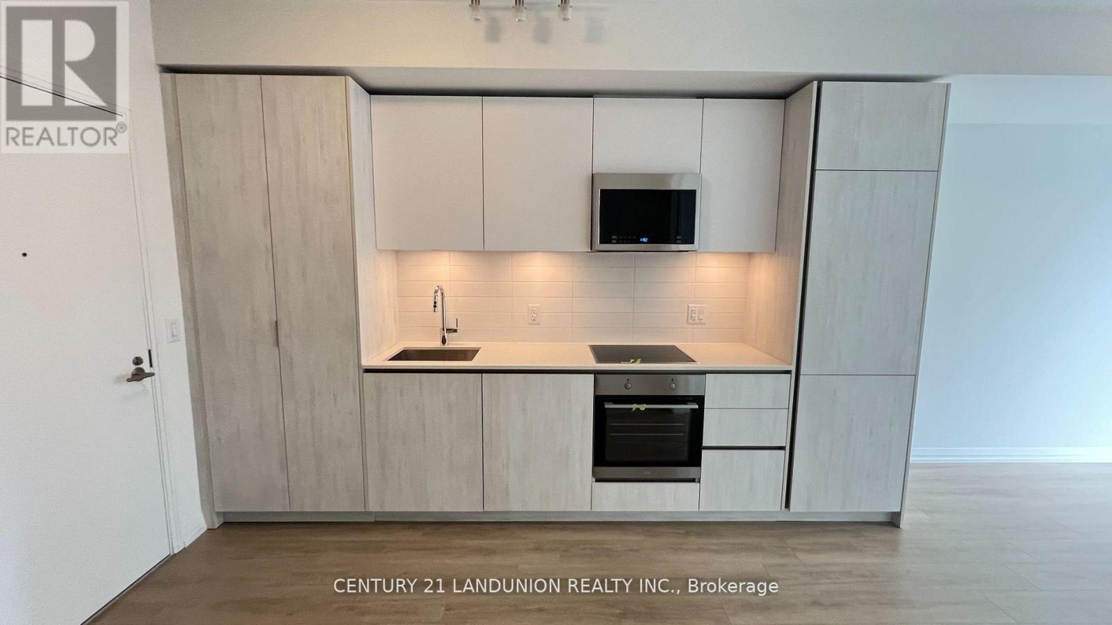 3707 - 8 Widmer Street, Toronto, Ontario  M5V 0W6 - Photo 5 - C12587082